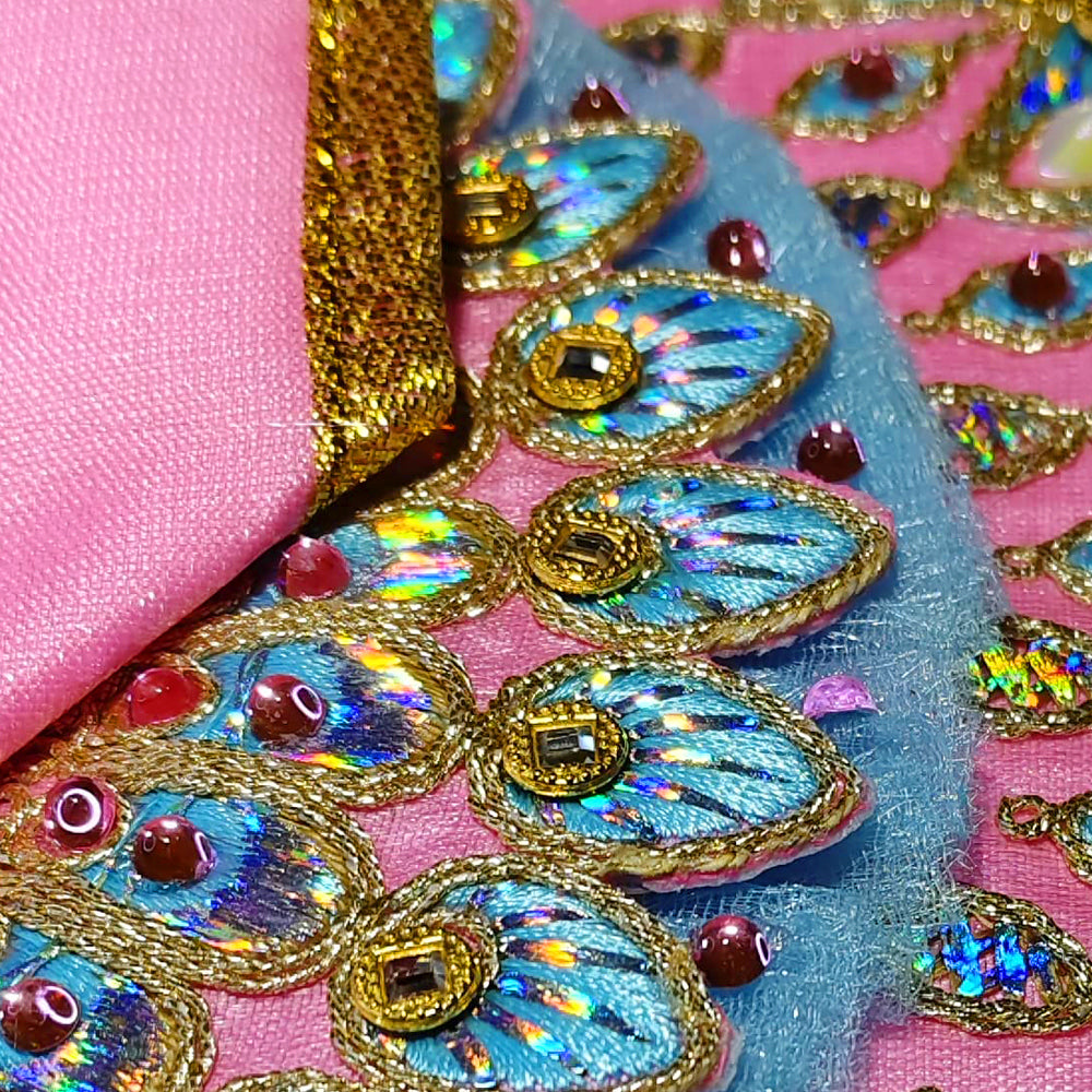 Gulabi Mor Pankh